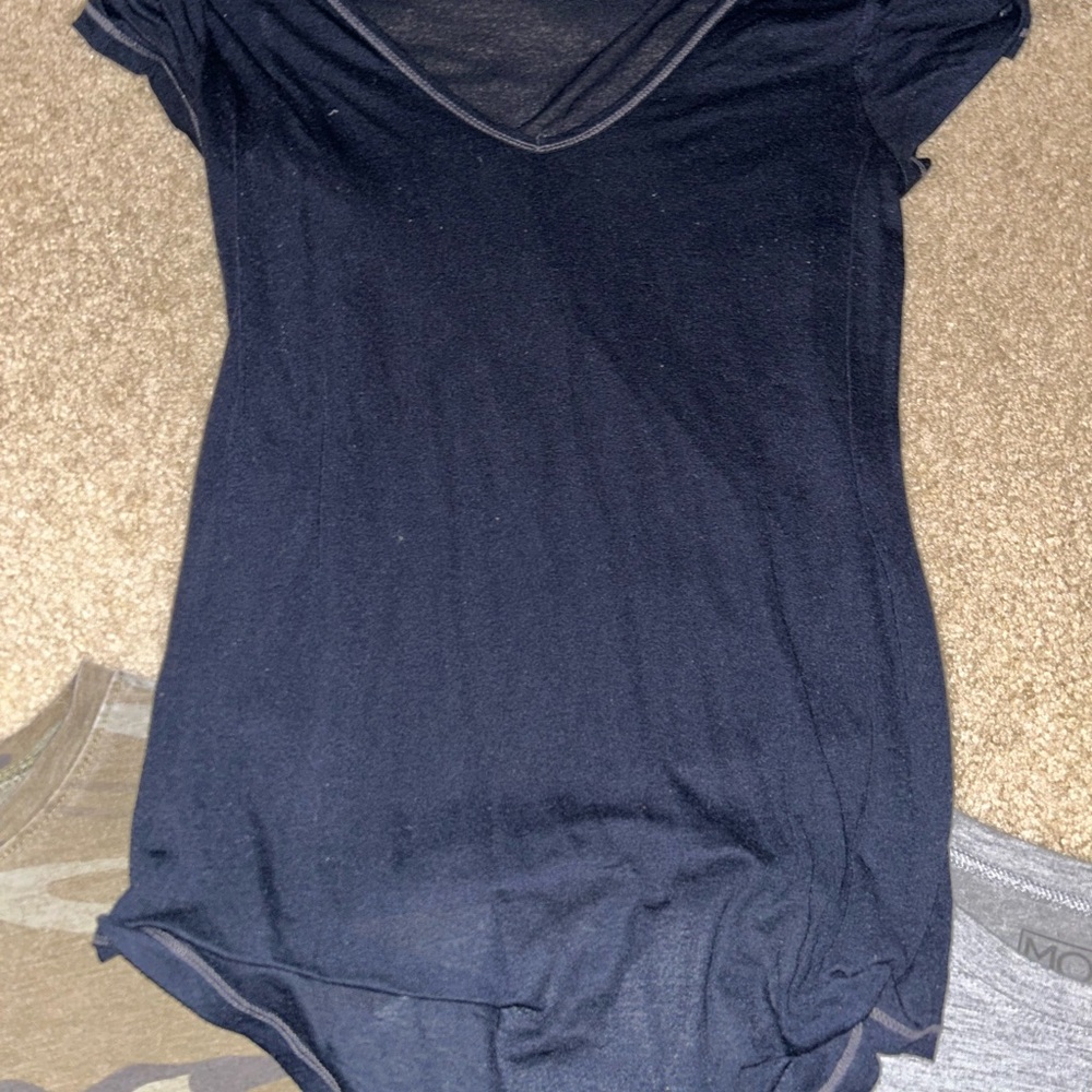 Assorted Graphic And Solid T-Shirts - image 3